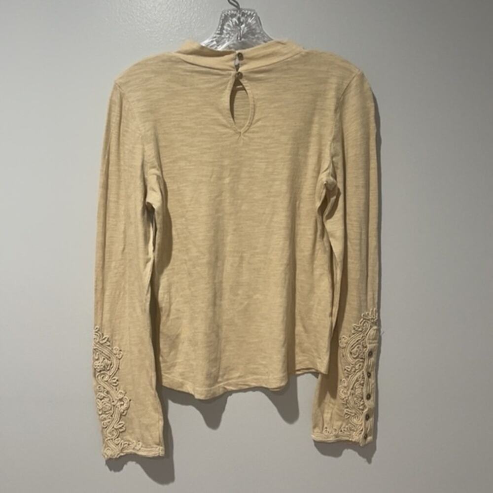 We the Free Hooked on You Cuff Embroidered Top size Small - Picture 11 of 15